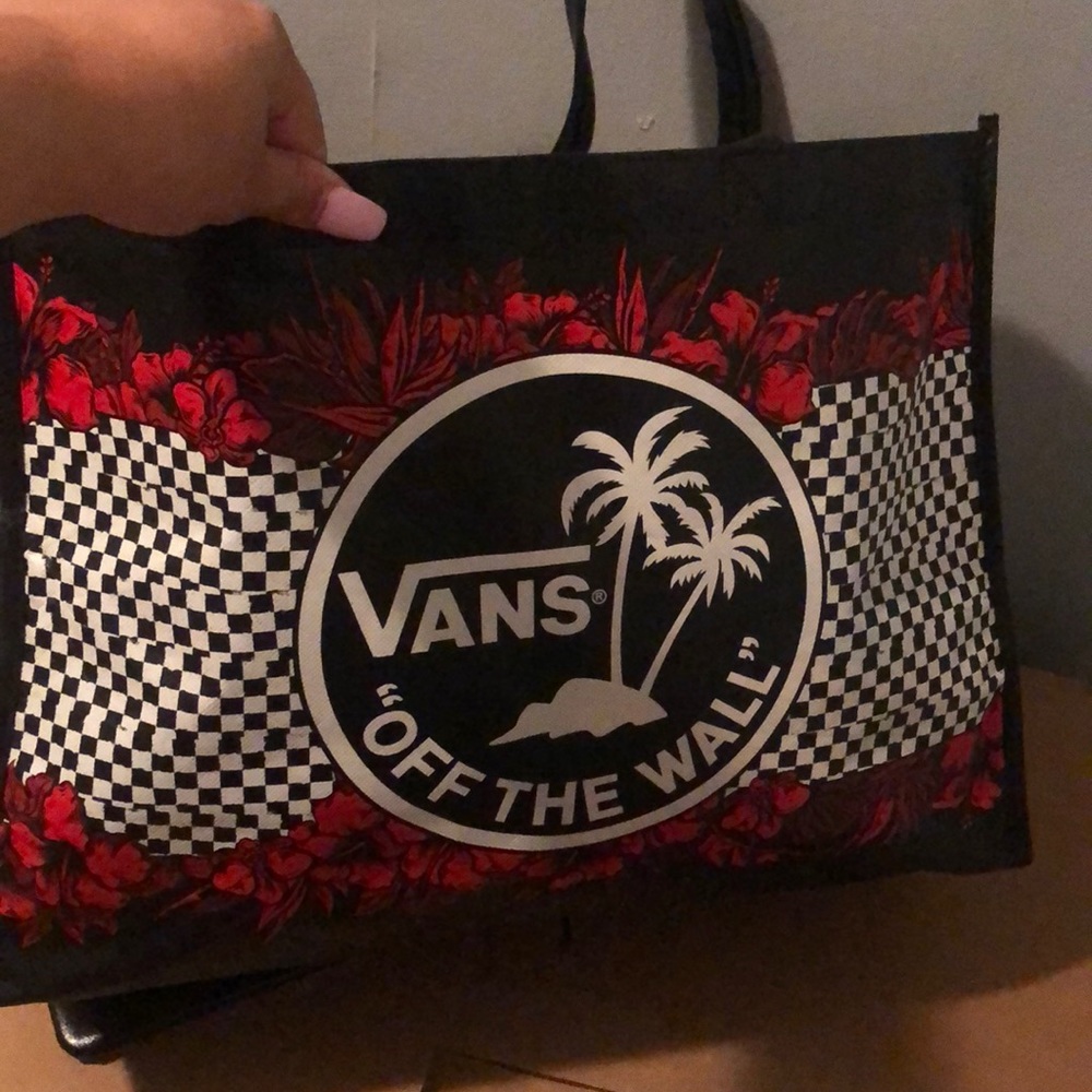 Vans off the wall reusable tote.